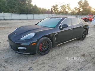 PORSCHE PANAMERA TURBO
