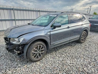 VOLKSWAGEN TIGUAN SE