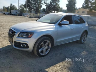 AUDI Q5 PREMIUM PLUS