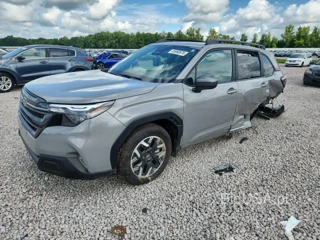 SUBARU FORESTER PREMIUM