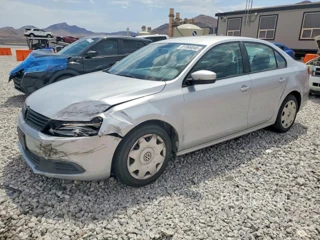 VOLKSWAGEN JETTA SE