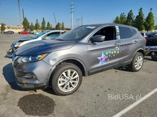 NISSAN ROGUE SPORT S