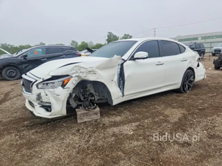 INFINITI Q70 5.6 LUXE