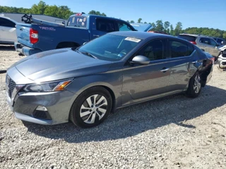 NISSAN ALTIMA S