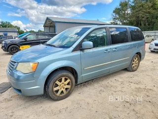 CHRYSLER TOWN & COUNTRY TOURING