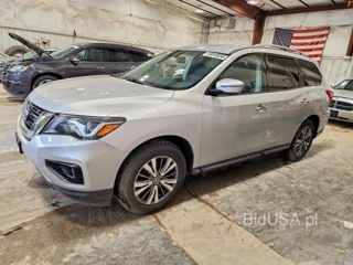 NISSAN PATHFINDER SV