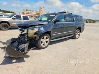CHEVROLET SUBURBAN C1500 LT
