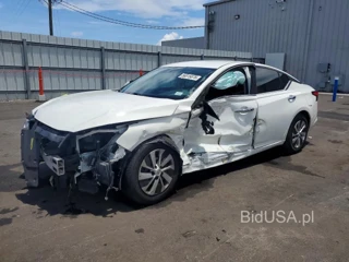 NISSAN ALTIMA S
