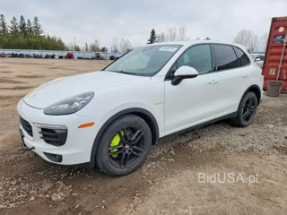 PORSCHE CAYENNE SE HYBRID