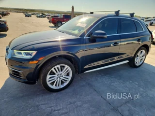 AUDI Q5 PREMIUM PLUS