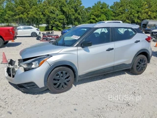 NISSAN KICKS S