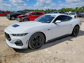 FORD MUSTANG GT