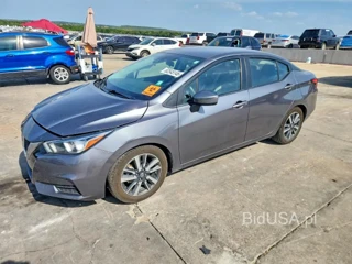 NISSAN VERSA SV