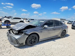 TOYOTA CAMRY SE