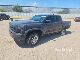 TOYOTA TACOMA SR5
