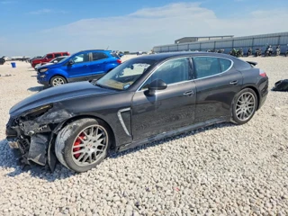 PORSCHE PANAMERA TURBO