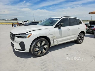 VOLVO XC60 PLUS