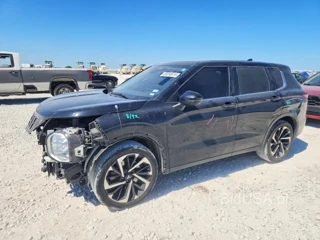 MITSUBISHI OUTLANDER SE