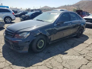 MERCEDES-BENZ C 250