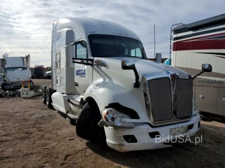 KENWORTH CONSTRUCTION