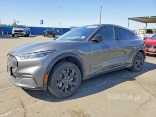 FORD MUSTANG MACH-E PREMIUM