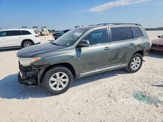 TOYOTA HIGHLANDER PLUS