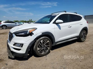 HYUNDAI TUCSON SPORT