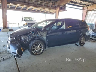 TOYOTA PRIUS V FIVE