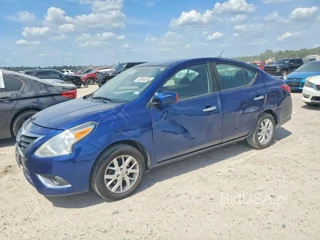 NISSAN VERSA SV