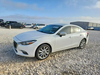 MAZDA 3 GRAND TOURING