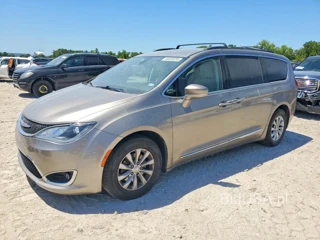CHRYSLER PACIFICA TOURING L
