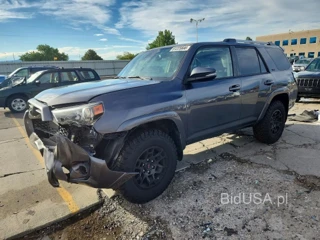 TOYOTA 4RUNNER SR5 PREMIUM