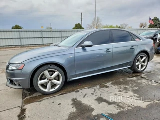 AUDI A4 PREMIUM PLUS