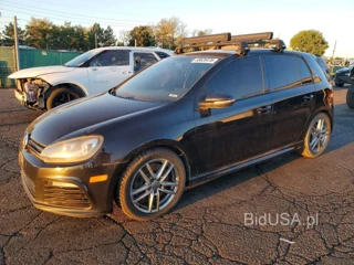 VOLKSWAGEN GOLF R