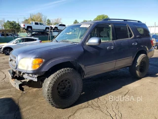 TOYOTA SEQUOIA SR5