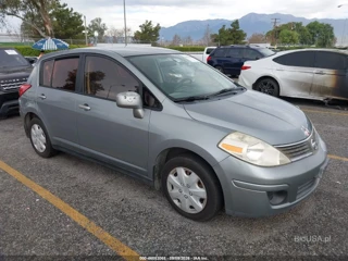 NISSAN NISSAN VERSA 1.8S