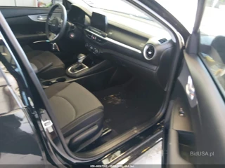 KIA KIA FORTE LX