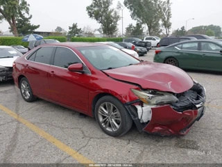 TOYOTA TOYOTA CAMRY SE
