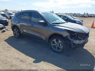 FORD FORD ESCAPE ST-LINE