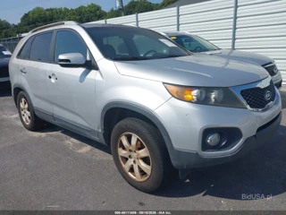 KIA KIA SORENTO LX