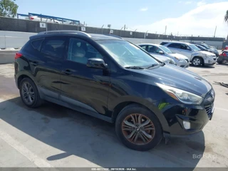 HYUNDAI HYUNDAI TUCSON SE