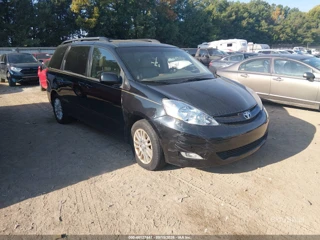 TOYOTA TOYOTA SIENNA XLE