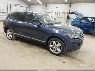 VOLKSWAGEN VOLKSWAGEN TOUAREG VR6 LUX