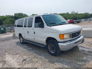 FORD FORD E-350 SUPER DUTY XL/XLT