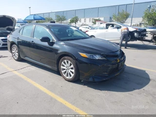 TOYOTA TOYOTA CAMRY LE