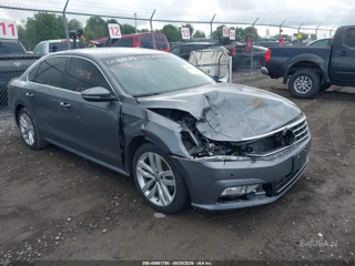 VOLKSWAGEN VOLKSWAGEN PASSAT 2.0T SE