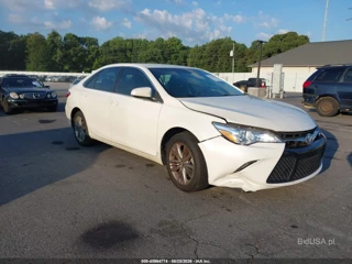 TOYOTA TOYOTA CAMRY SE