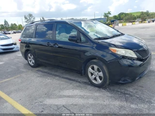 TOYOTA TOYOTA SIENNA LE V6 8 PASSENGER
