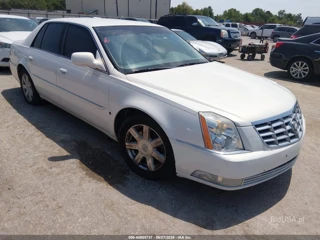 CADILLAC CADILLAC DTS V8
