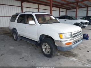 TOYOTA TOYOTA 4RUNNER SR5